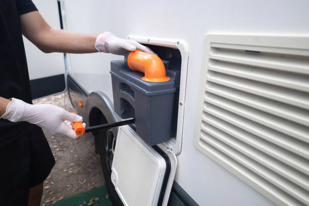 Best Luxury portable toilet rental  in Melwood, MD